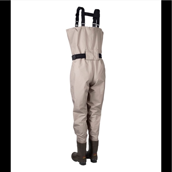 🍾CLOSET CLEAN OUT ACCEPTING ALL REASONABLE OFFERS🍾 - Picture 2 of 15